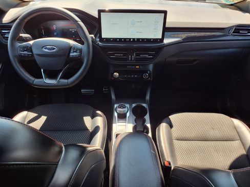 Certified 2024 Ford Escape ST-Line w/ Tech Pack #1 image 10