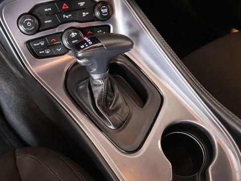 Used 2023 Dodge Challenger R/T RWD image 7