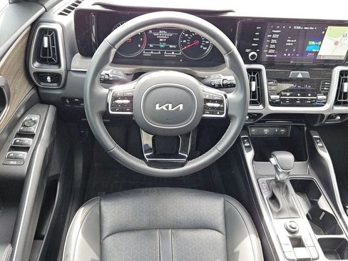 Used 2023 Kia Sorento X-Line EX AWD/4WD image 12