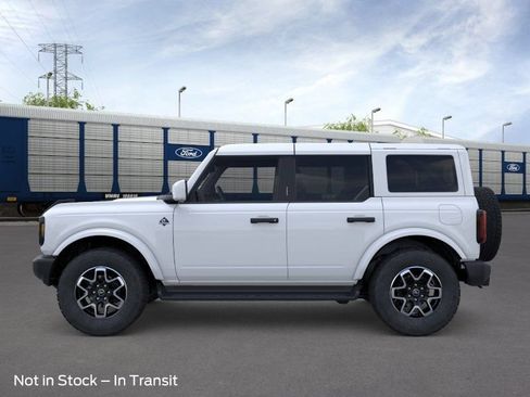 New 2026 Ford Bronco Outer Banks AWD/4WD image 35