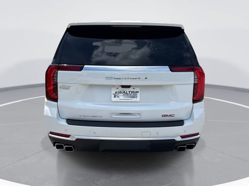 Used 2026 GMC Yukon XL Denali w/ Denali Reserve Package AWD/4WD image 7