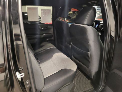 Used 2023 Toyota Tacoma TRD Off-Road image 26