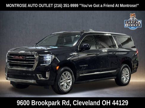 Used 2023 GMC Yukon XL SLT w/ SLT Premium Package image 8