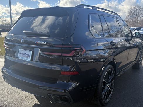 Used 2024 BMW X7 M60i w/ Executive Package image 10