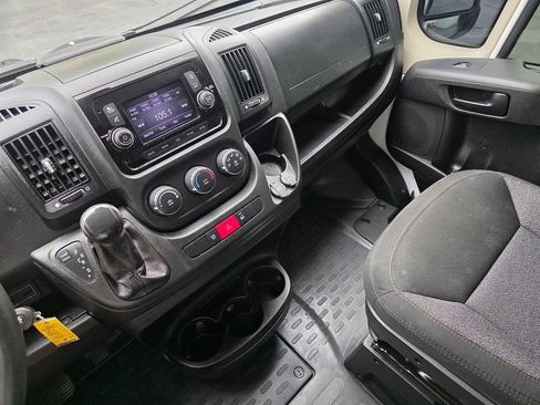 Used 2021 RAM ProMaster 2500 FWD image 18