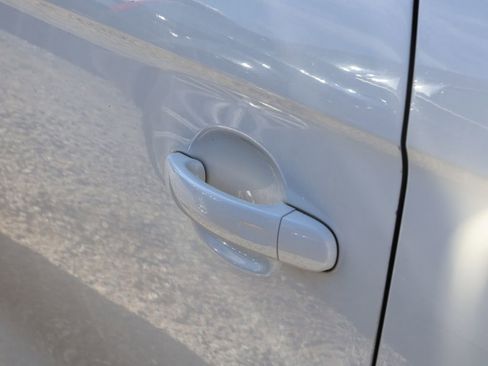 Used 2012 Volkswagen Eos Lux image 19