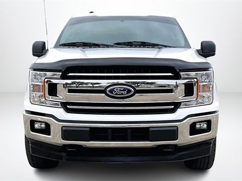 Used 2018 Ford F150 XLT image 2