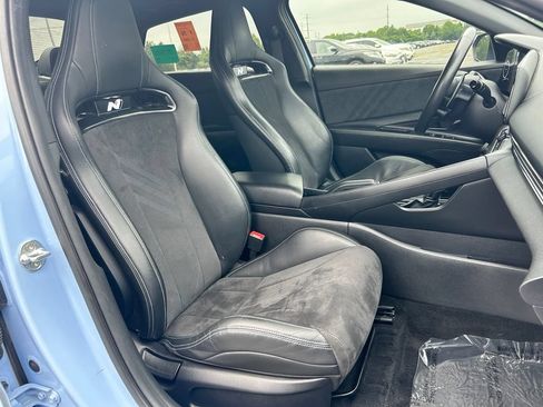 Used 2022 Hyundai Elantra N FWD image 11