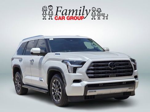 Certified 2024 Toyota Sequoia Limited AWD/4WD image 2