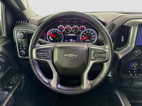 Used 2021 Chevrolet Silverado 1500 LT Trail Boss w/ Convenience Package II AWD/4WD image 11