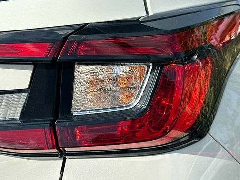 Certified 2024 Subaru Crosstrek 2.0i Premium w/ Popular Package #4 AWD/4WD image 33
