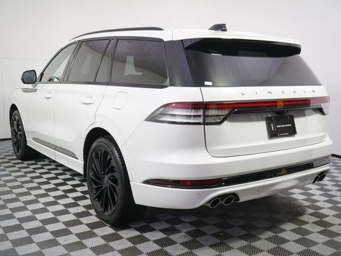 New 2026 Lincoln Aviator Reserve AWD/4WD image 4
