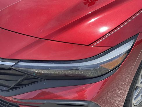 Certified 2024 Hyundai Elantra SEL FWD image 35