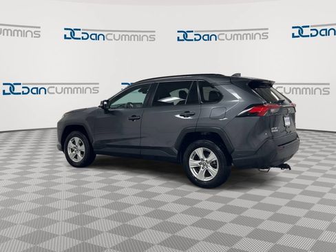 Used 2021 Toyota RAV4 XLE AWD/4WD image 6