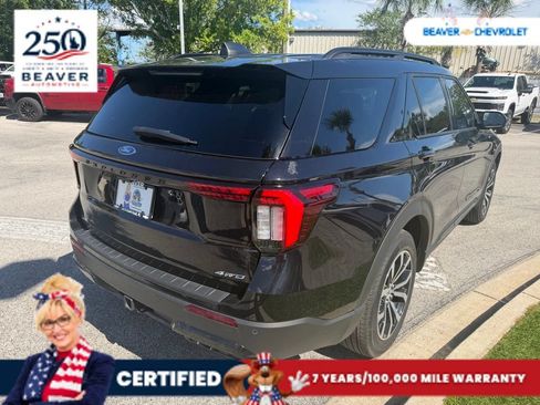 Used 2025 Ford Explorer ST-Line AWD/4WD image 4