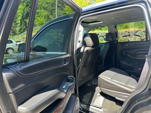 Used 2016 Chevrolet Tahoe LTZ AWD/4WD image 10