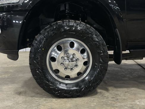 Used 2018 RAM 3500 Laramie w/ Sport Appearance Group image 17