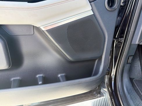 Certified 2025 Ford Expedition Active image 24