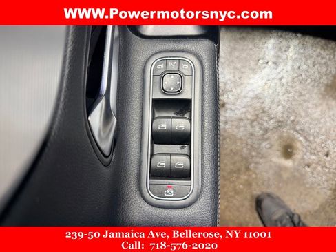 Used 2022 Mercedes-Benz CLA 250 4MATIC w/ Premium Package Lite image 33