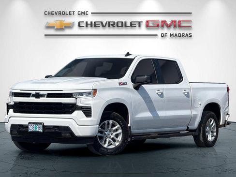 Used 2024 Chevrolet Silverado 1500 RST w/ Convenience Package II AWD/4WD image 7