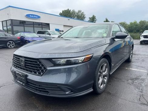 Used 2024 Honda Accord EX image 6