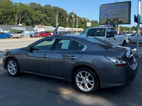 Used 2014 Nissan Maxima 3.5 SV w/ SV Value Package FWD image 10