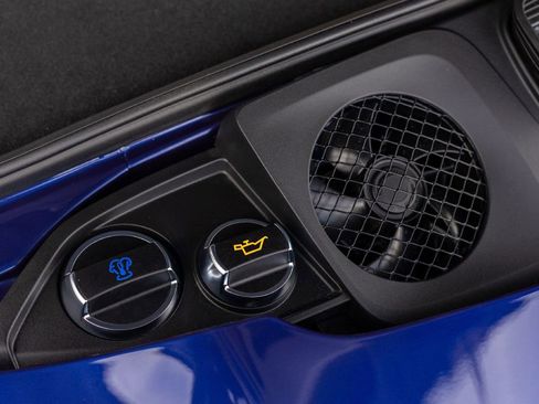Used 2019 Porsche 911 Speedster RWD image 27