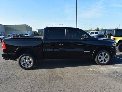 Used 2025 RAM 1500 Big Horn AWD/4WD image 4