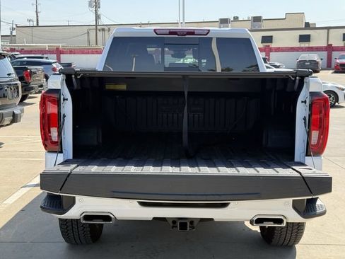 Used 2026 GMC Sierra 1500 AT4 w/ AT4 Premium Package AWD/4WD image 33