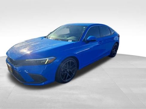 Used 2022 Honda Civic Sport Touring image 3