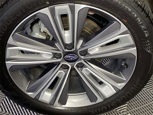 Used 2024 Subaru Solterra Limited image 29