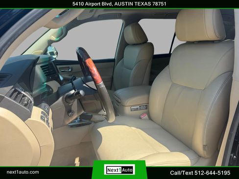 Used 2010 Lexus LX 570 4WD image 18