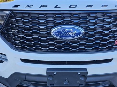 Used 2023 Ford Explorer ST w/ Equipment Group 401A image 9