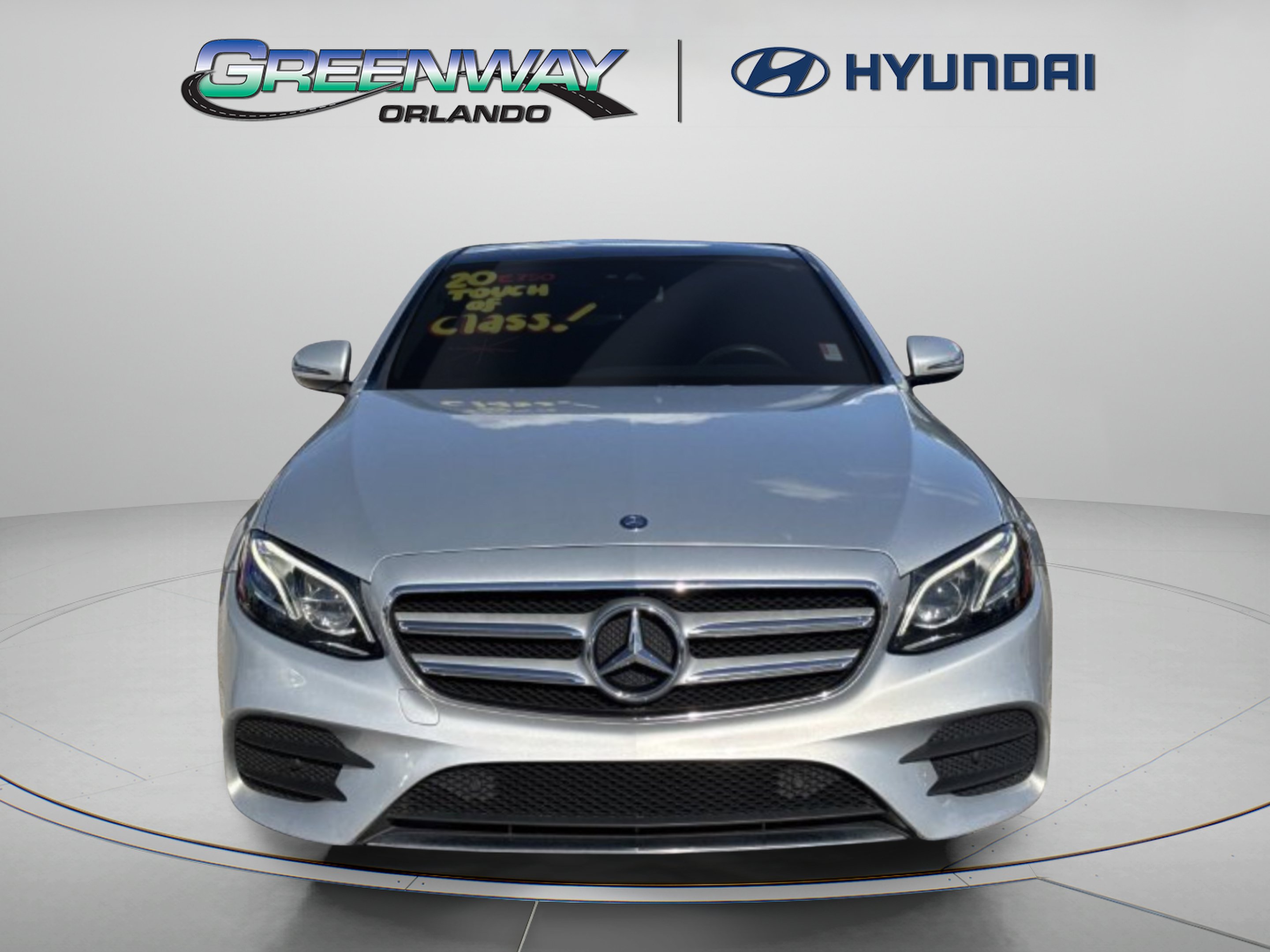Used 2020 Mercedes-Benz E 350 4MATIC Sedan image 2