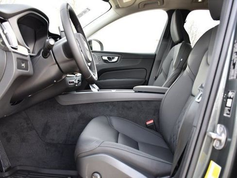 New 2026 Volvo XC60 B5 Plus w/ Protection Package Premier AWD/4WD image 13