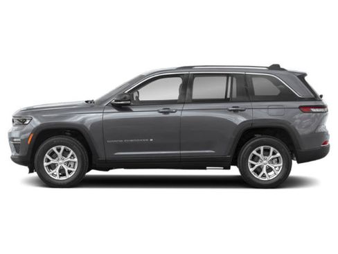 Used 2024 Jeep Grand Cherokee Limited AWD/4WD image 3