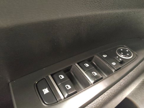 Used 2023 Kia Forte LXS image 27