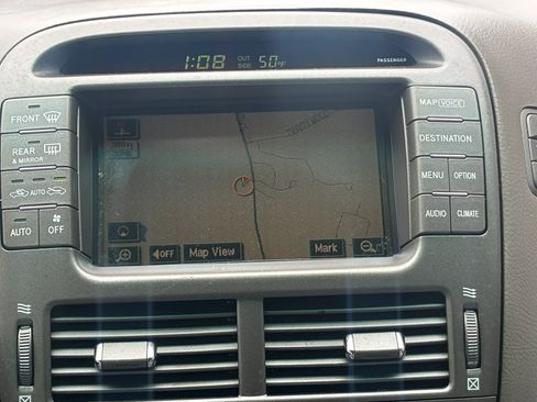 Used 2004 Lexus LS 430 RWD image 30