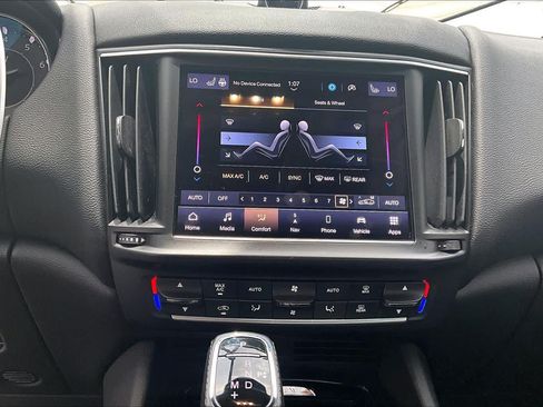 Used 2022 Maserati Levante Modena AWD/4WD image 36