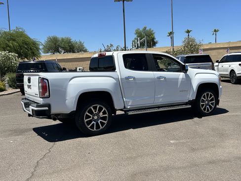 Used 2018 GMC Canyon Denali RWD image 5