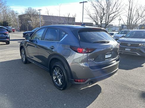 Used 2021 MAZDA CX-5 Touring image 6