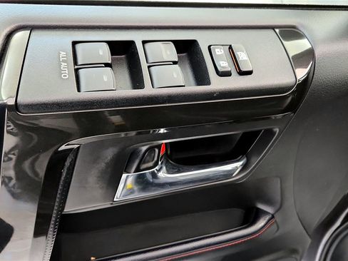 Certified 2023 Toyota 4Runner TRD Off-Road Premium image 34