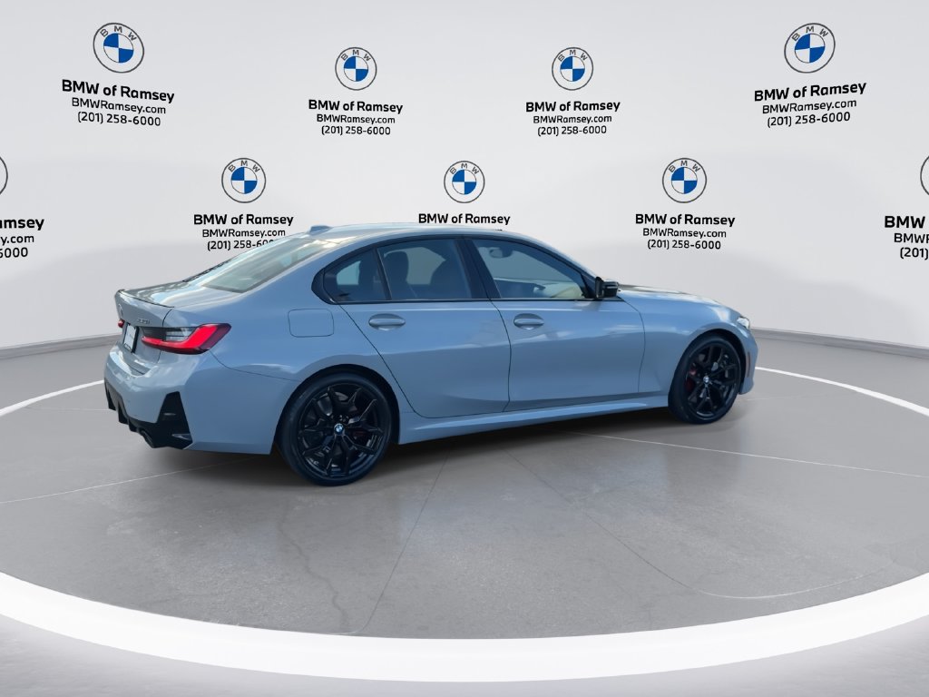 Used 2026 BMW 330i xDrive Sedan w/ M Sport Package AWD/4WD image 8