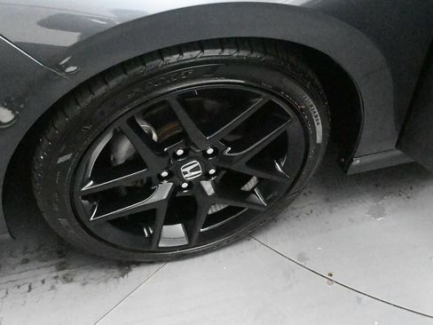 Used 2024 Honda Civic Sport image 13