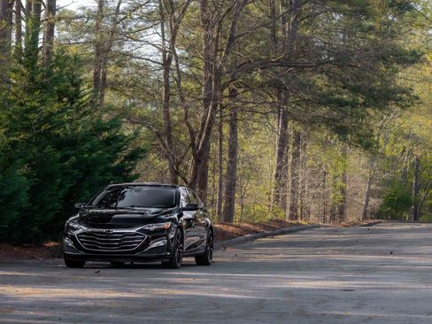 Used 2020 Chevrolet Malibu LT w/ Leather Package image 38