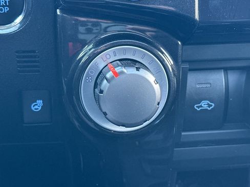 Used 2023 Toyota 4Runner TRD Off-Road Premium image 29