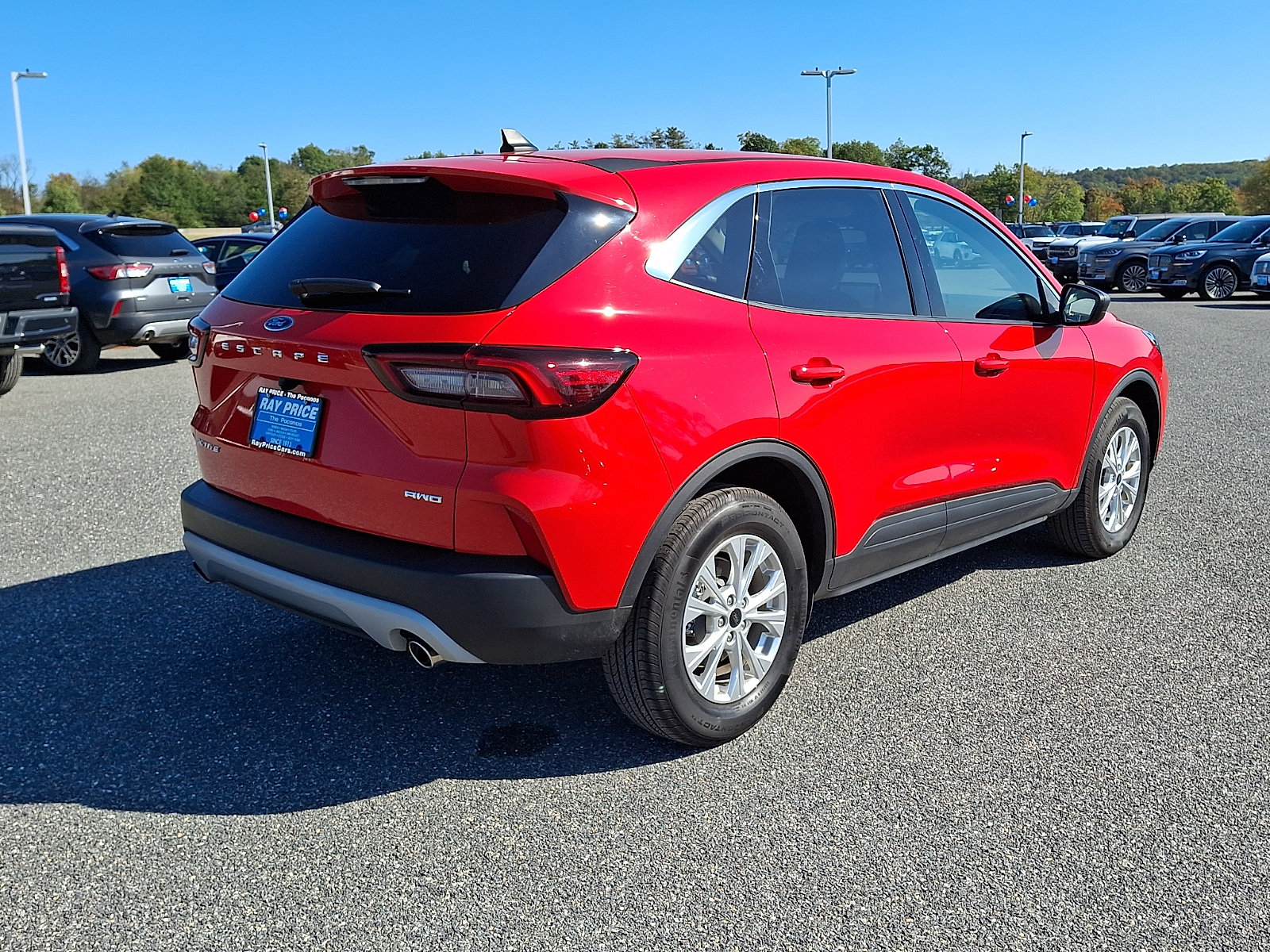 Used 2024 Ford Escape Active AWD/4WD image 7