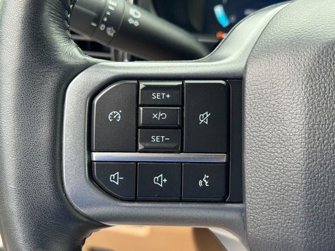 Used 2024 Ford F350 Lariat w/ Chrome Package image 17