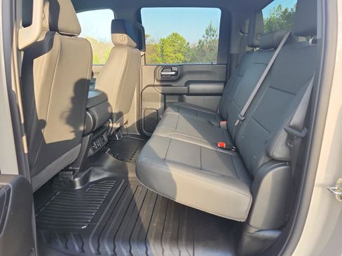 New 2026 GMC Sierra 2500 Pro image 12