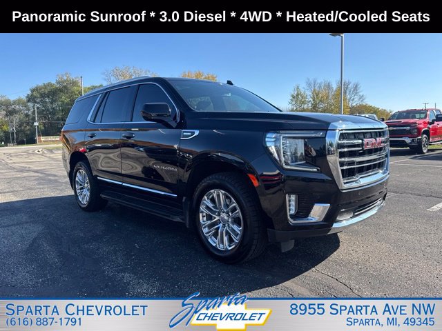 Used 2021 GMC Yukon SLT AWD/4WD image 1